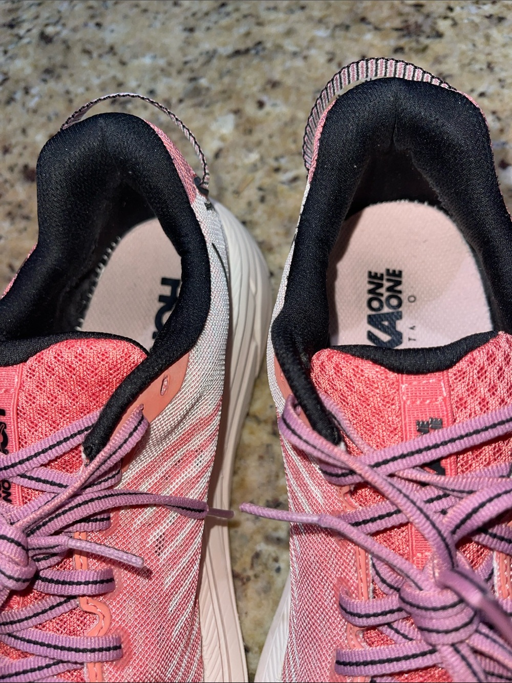 Hoka One One Rincon - Picture 2 of 11